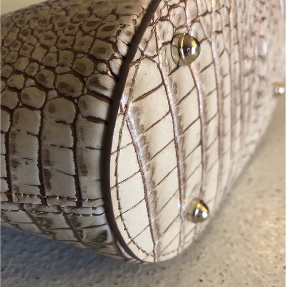 Brahmin Bag Sand Melbourne - Picture 8 of 13